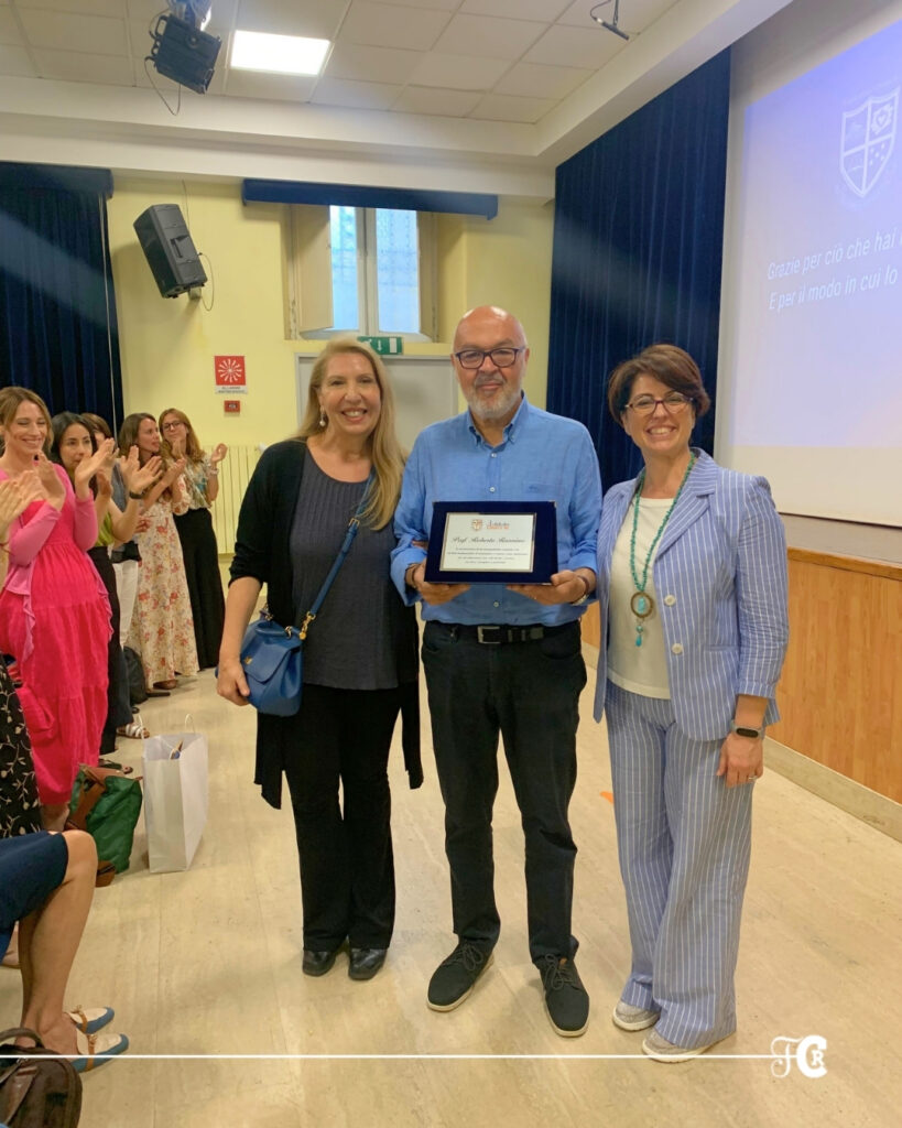 Saluto al Prof. Razzino: 41 anni di scuola, dedizione e metodo